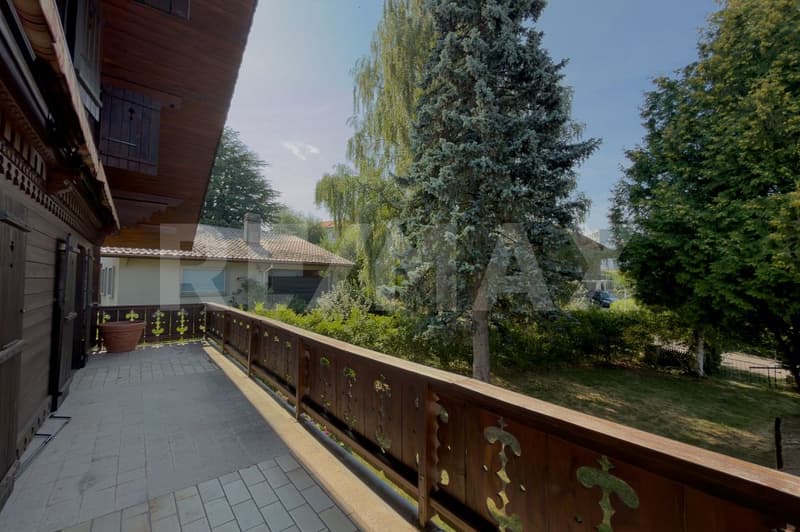 Magnifique grand chalet offrant un grand potentiel au cur de Giffers (10)