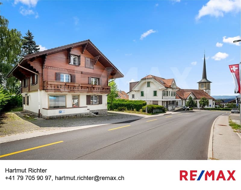 Magnifique grand chalet offrant un grand potentiel au cur de Giffers (1)