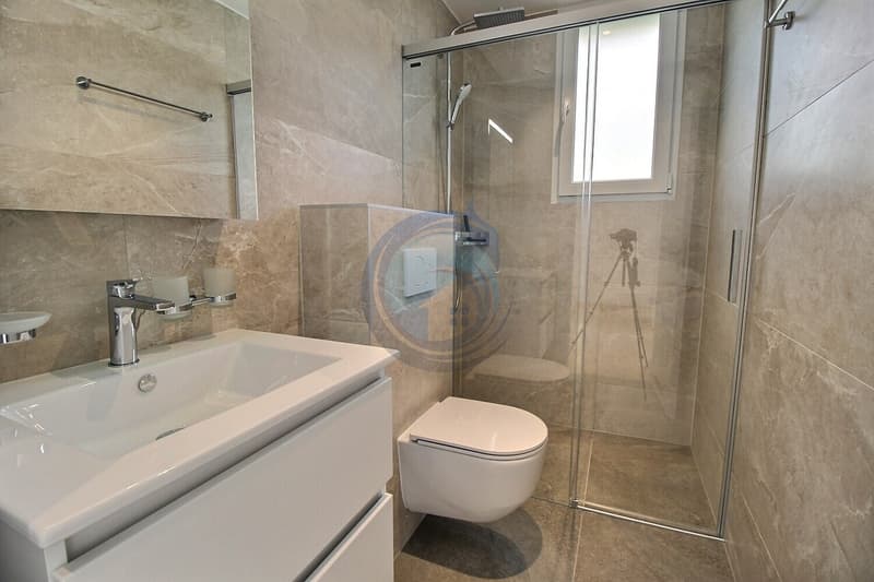 NEUES 4,5-ZIMMER-WOHNUNG MIT PANORAMABLICK AUF DEN SEE (12)