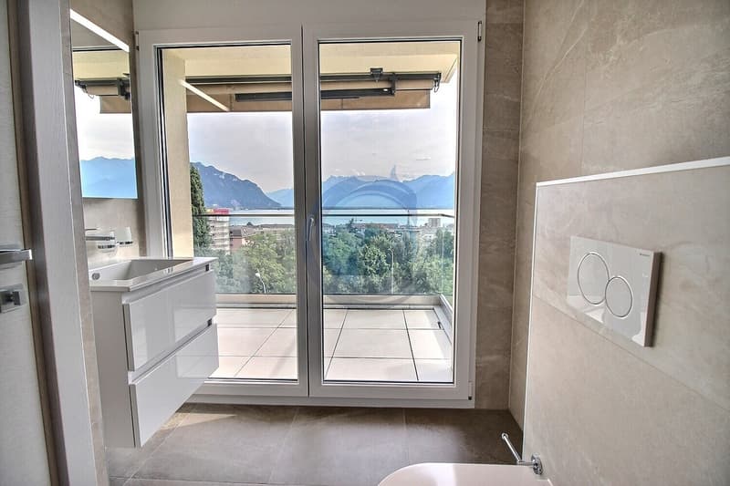 NEUES 4,5-ZIMMER-WOHNUNG MIT PANORAMABLICK AUF DEN SEE (9)
