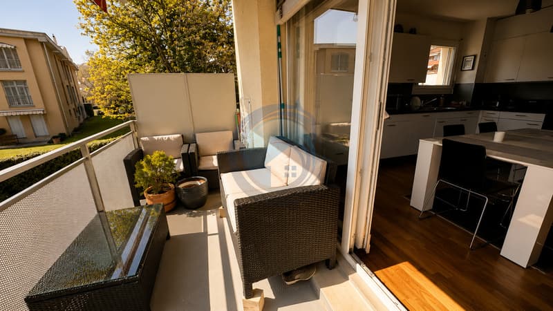 Beautiful 3-room corner apartment with balcony near the lake (9)