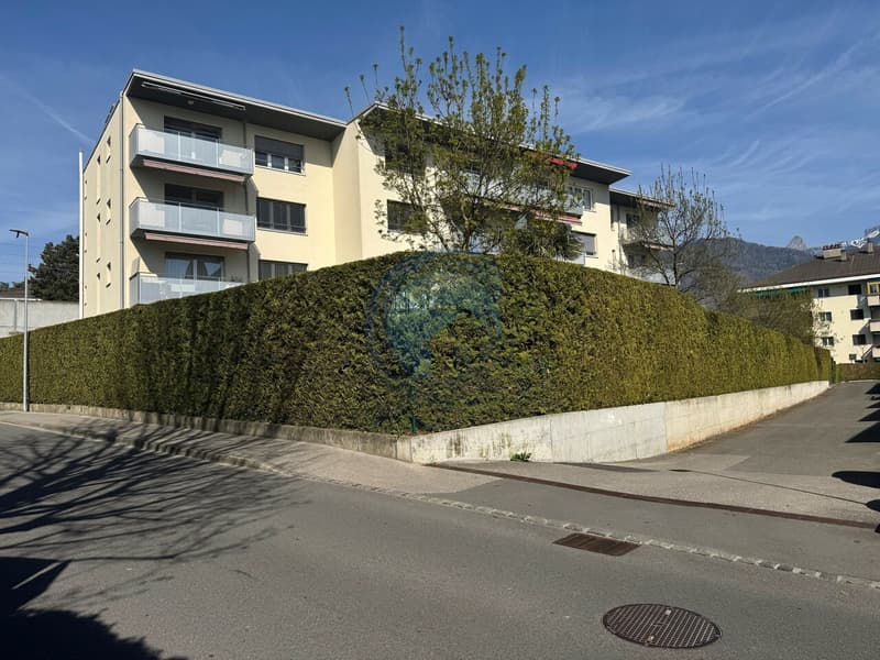 Beautiful 3-room corner apartment with balcony - Close to the shores of Lake Geneva (1)