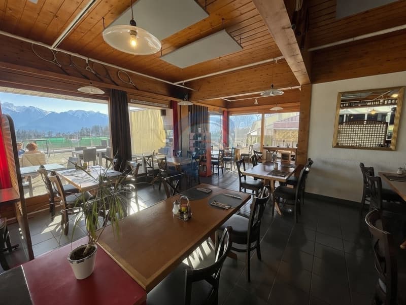 CHANCE ZU GREIFEN: GEWERBLICHES LOKAL/RESTAURANT ZU VERMIETEN IN ST-LÉGIER (7)