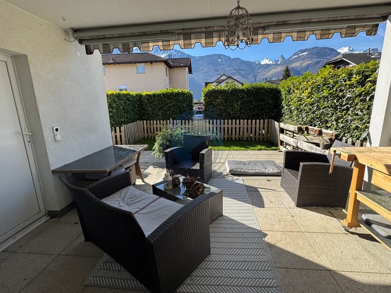 Bello appartamento duplex di 4,5 locali con terrazza e giardino privato (9)