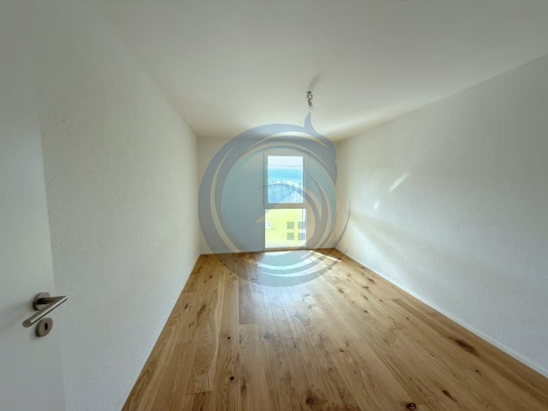 Bello appartamento nuovo di 3.5 locali con balcone (7)