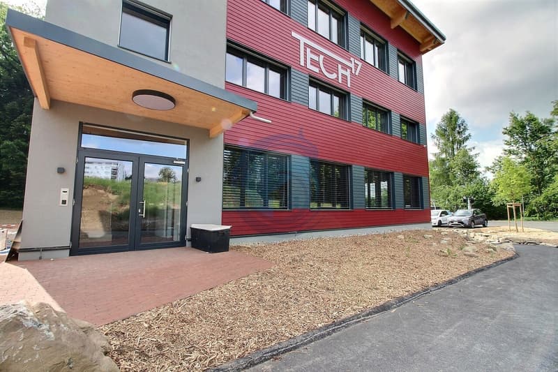 ARBEITSRAUM FÜR UNTERNEHMEN (2)