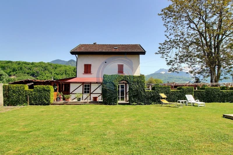 RAVISSANTE MAISON INDIVIDUELLE AVEC CACHET (5)