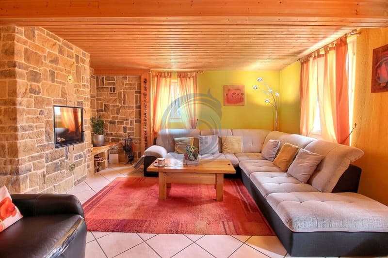 RAVISSANTE MAISON INDIVIDUELLE AVEC CACHET (12)