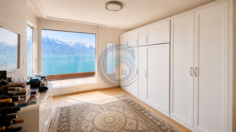 MAGNIFIQUE ATTIQUE DE 4.5 PIÈCES AVEC VUE PANORAMIQUE SUR LE LAC (7)