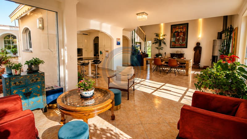 CHARMANTE VILLA INDIVIDUELLE DE 6,5 PIÈCES AVEC CACHET ET PISCINE (10)