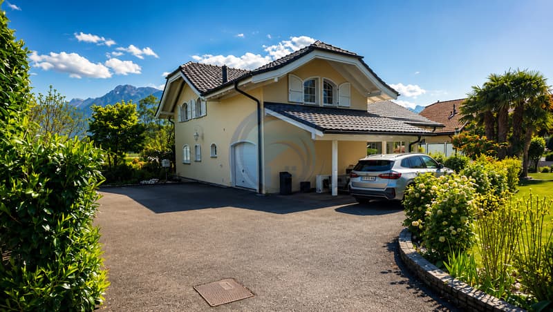 CHARMANTE VILLA INDIVIDUELLE DE 6,5 PIÈCES AVEC CACHET ET PISCINE (2)