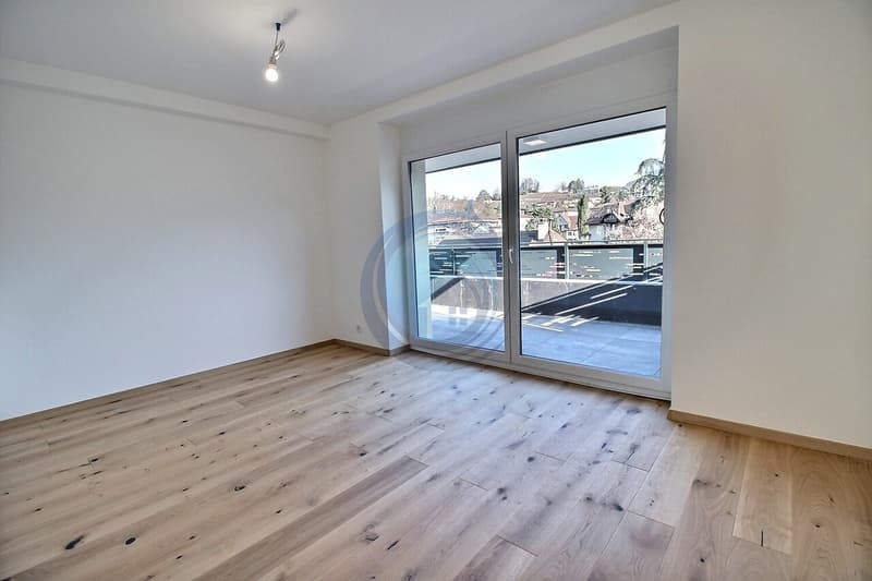 PRÄCHTIGES 4,5-ZIMMER-WOHNUNG MIT BALCON (11)