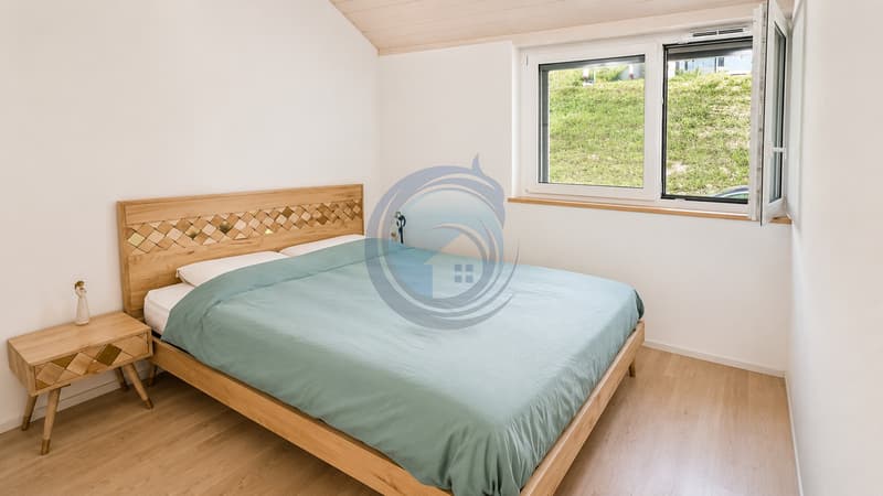 JOLIE VILLA JUMELLE DE 5.5 PIECES AVEC VUE SUR LE LAC (13)