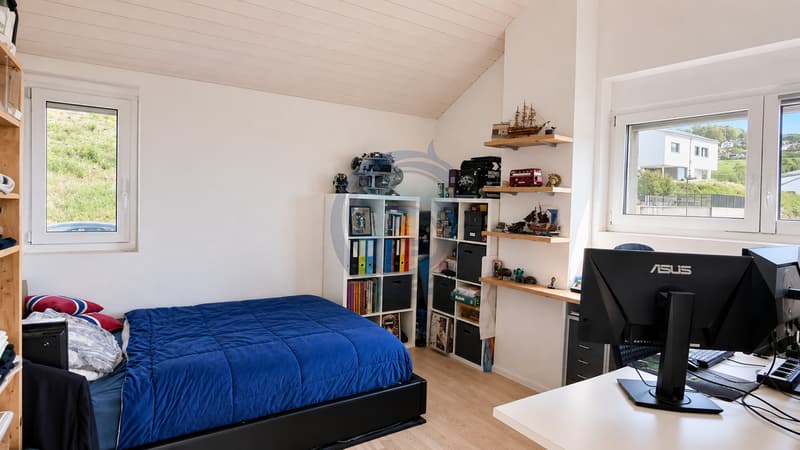 JOLIE VILLA JUMELLE DE 5.5 PIECES AVEC VUE SUR LE LAC (12)