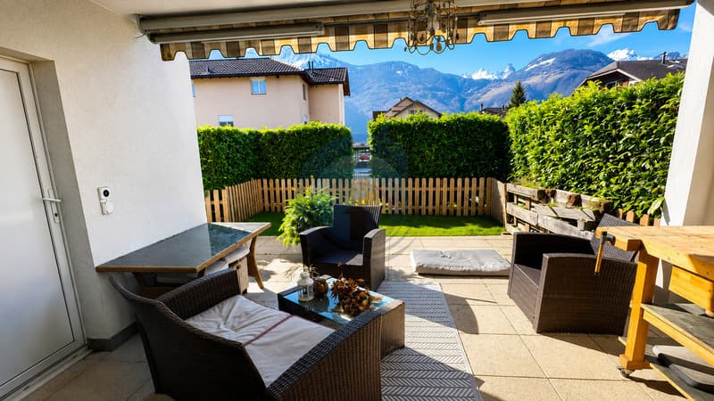 BEAU DUPLEX D'ANGLE DE 4,5 PIECES AVEC TERRASSE ET JARDIN PRIVATIF (9)