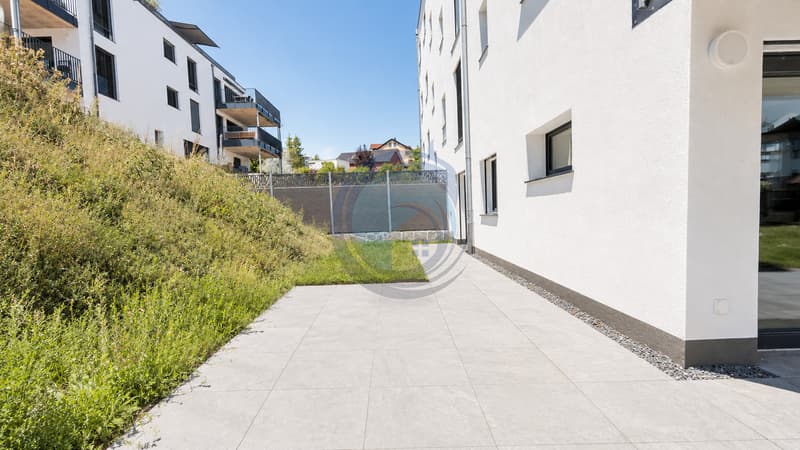 BEL APPARTEMENT NEUF AU REZ-DE-CHAUSSÉE (2)