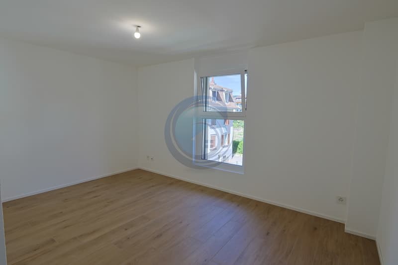 LOT N6 : MAGNIFIQUE APPARTEMENT NEUF DE 2,5 PIÈCES AVEC GRAND BALCON (6)
