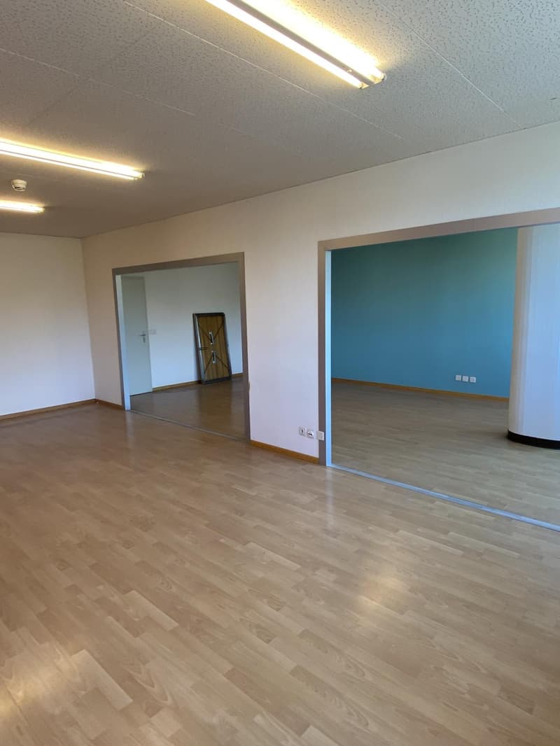 Moderne Büro-/Gewerbefläche in Muttenz zu vermieten - ca. 58 m² (Farnsburgerstrasse 8) (4)