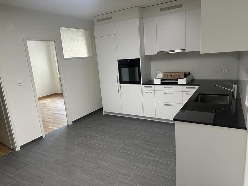 Frisch renovierte 3,5-Zimmerwohnung (ca. 90 m2) im Matthäusquartier (6)