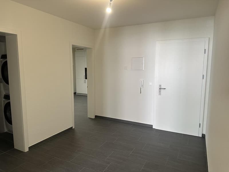 Frisch renovierte 3,5-Zimmerwohnung (ca. 90 m2) im Matthäusquartier (8)