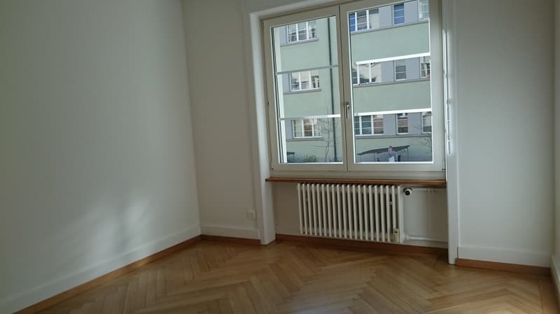 Charmante 4-Zimmer-Altbauwohnung im Hochparterre in Bern-Breitenrain (8)