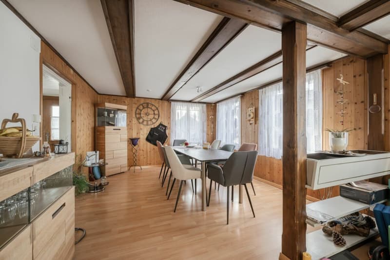 Charmante 4-Zimmer Maisonette Wohnung (2)
