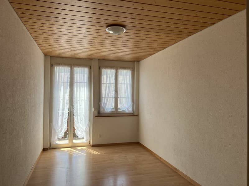 4.5-Zimmerwohnung 1. OG mit Seesicht im Zentrum von Beatenberg (7)