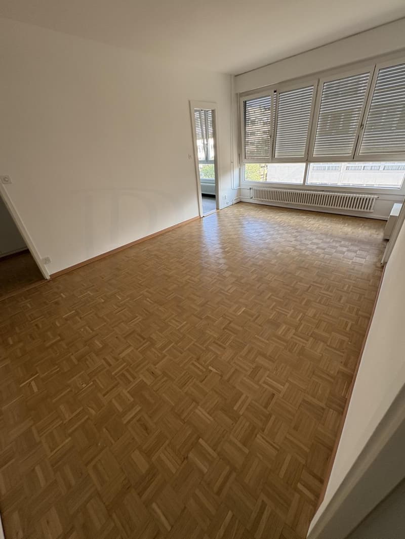 Office of about 52 m2 on the 5th floor (2)
