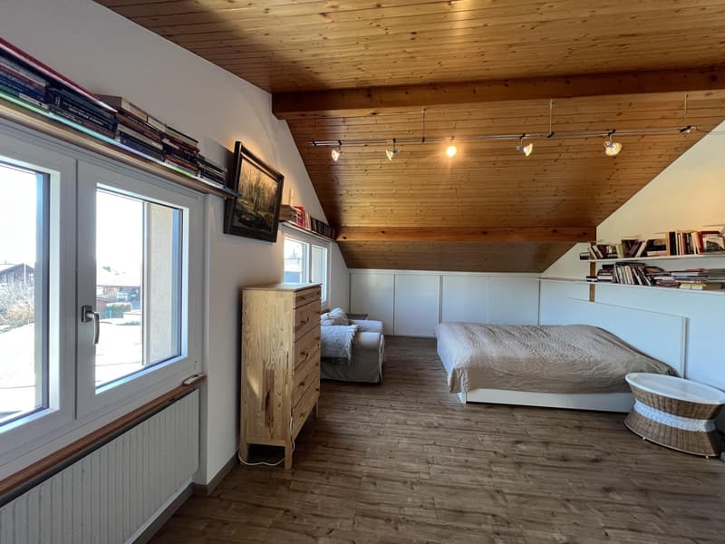 Grande propriété avec deux habitations indépendantes pouvant être réunifiées dans un cadre résidentiel privilégié (11)