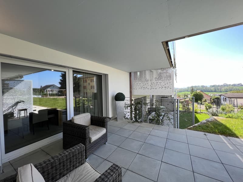 Magnifique appartement contemporain avec vastes terrasses et jardin privatif (4)