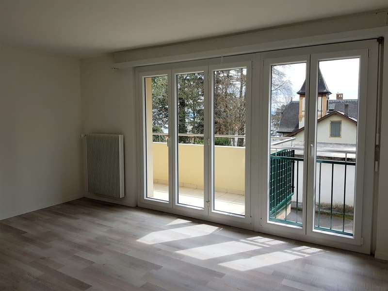Rue des Poudrières 15, Neuchâtel - 3 pezzi al 3° piano (1)