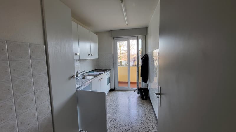 Rue des Fontaines 54, Cornaux - 3-room apartment on the ground floor (3)