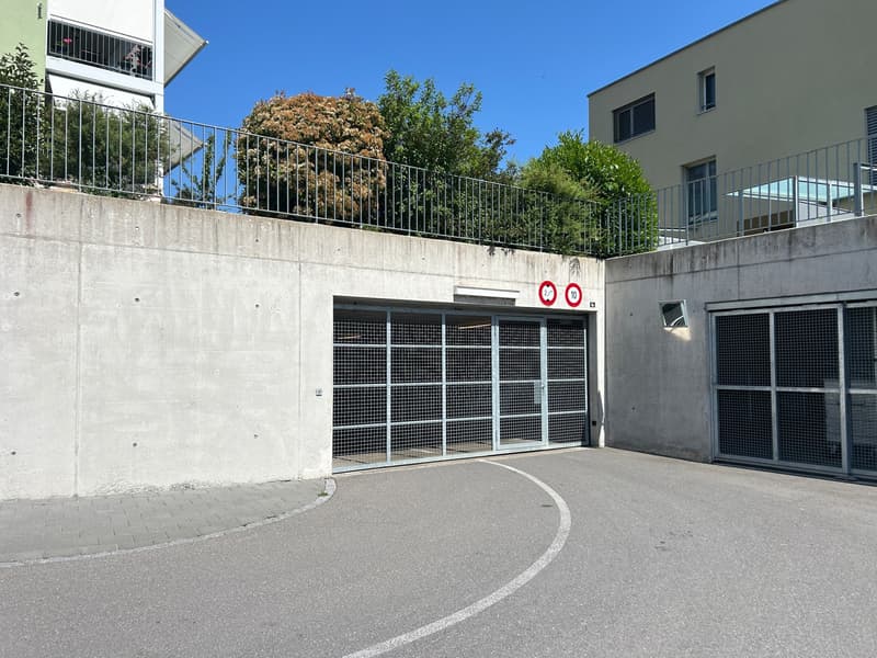 CORMINBOEUF - CLE-DES-CHAMPS - PARCHEGGIO SOTTERRANEO (2)