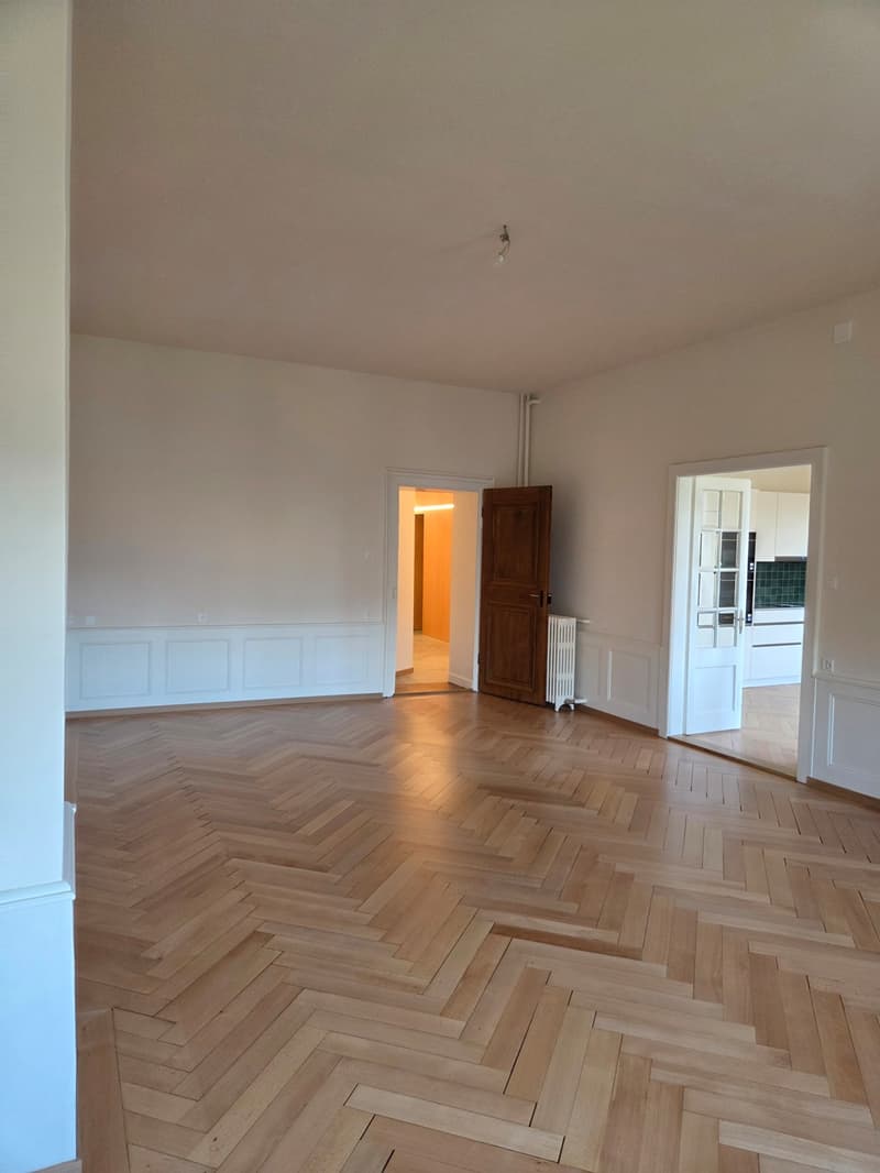 FRIBOURG - RUE DE LAUSANNE 34 - PRÄCHTIGES 5.5 ZIMMER RENOVIERTE WOHNUNG IM 2. STOCK (5)