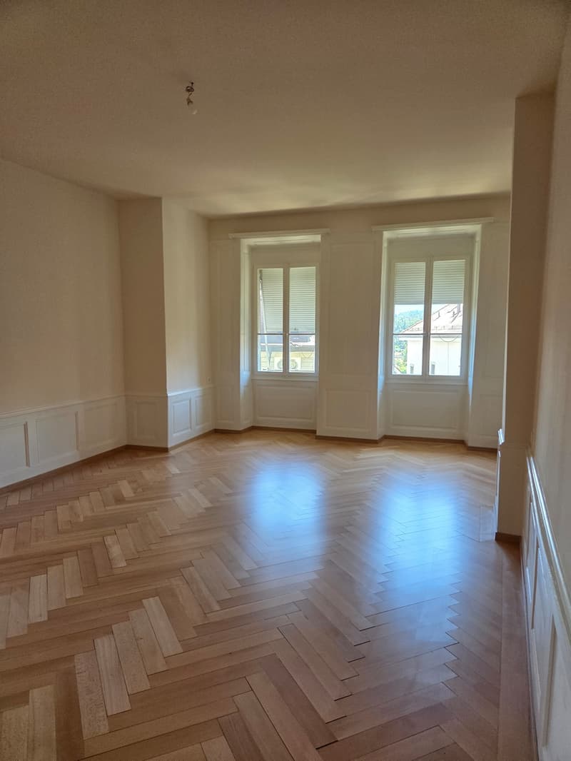 FRIBOURG - RUE DE LAUSANNE 34 - PRÄCHTIGES 5.5 ZIMMER RENOVIERTE WOHNUNG IM 2. STOCK (2)