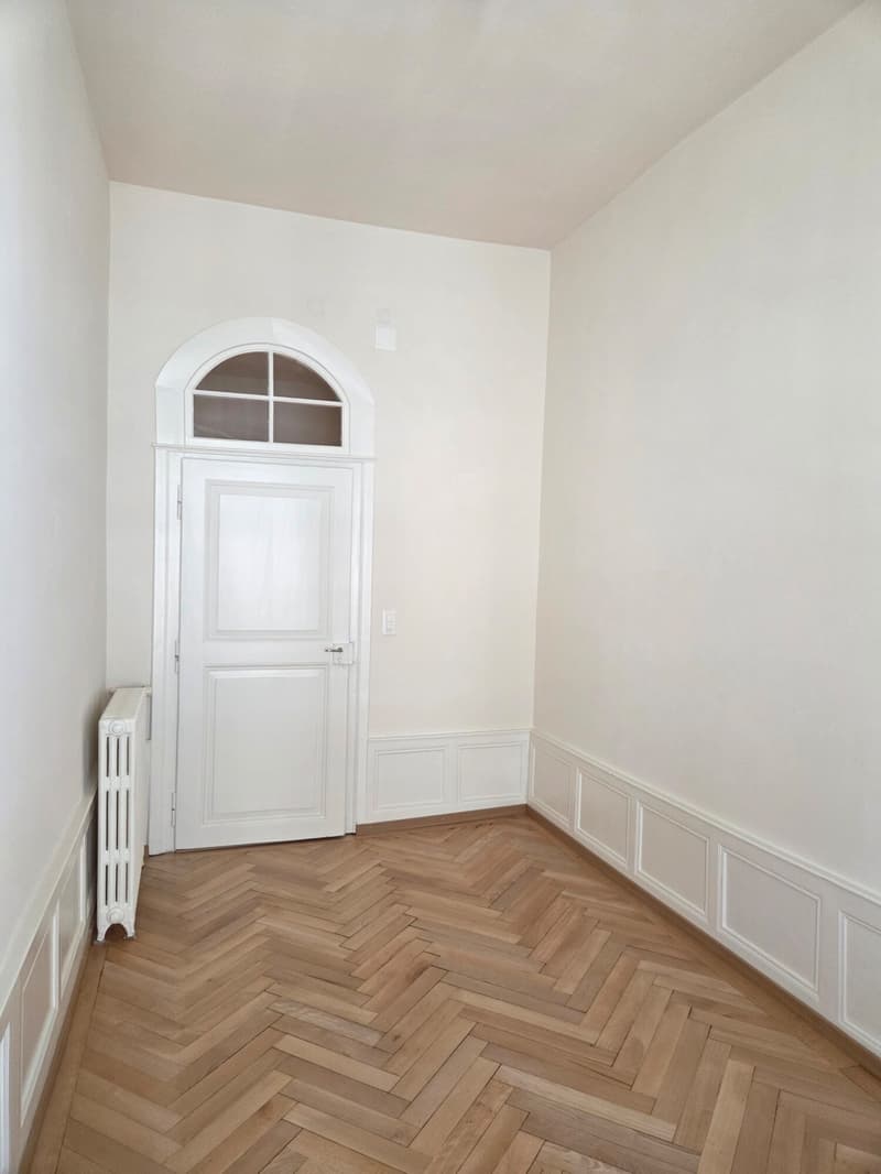 FRIBOURG - RUE DE LAUSANNE 34 - PRÄCHTIGES 5.5 ZIMMER RENOVIERTE WOHNUNG IM 2. STOCK (4)