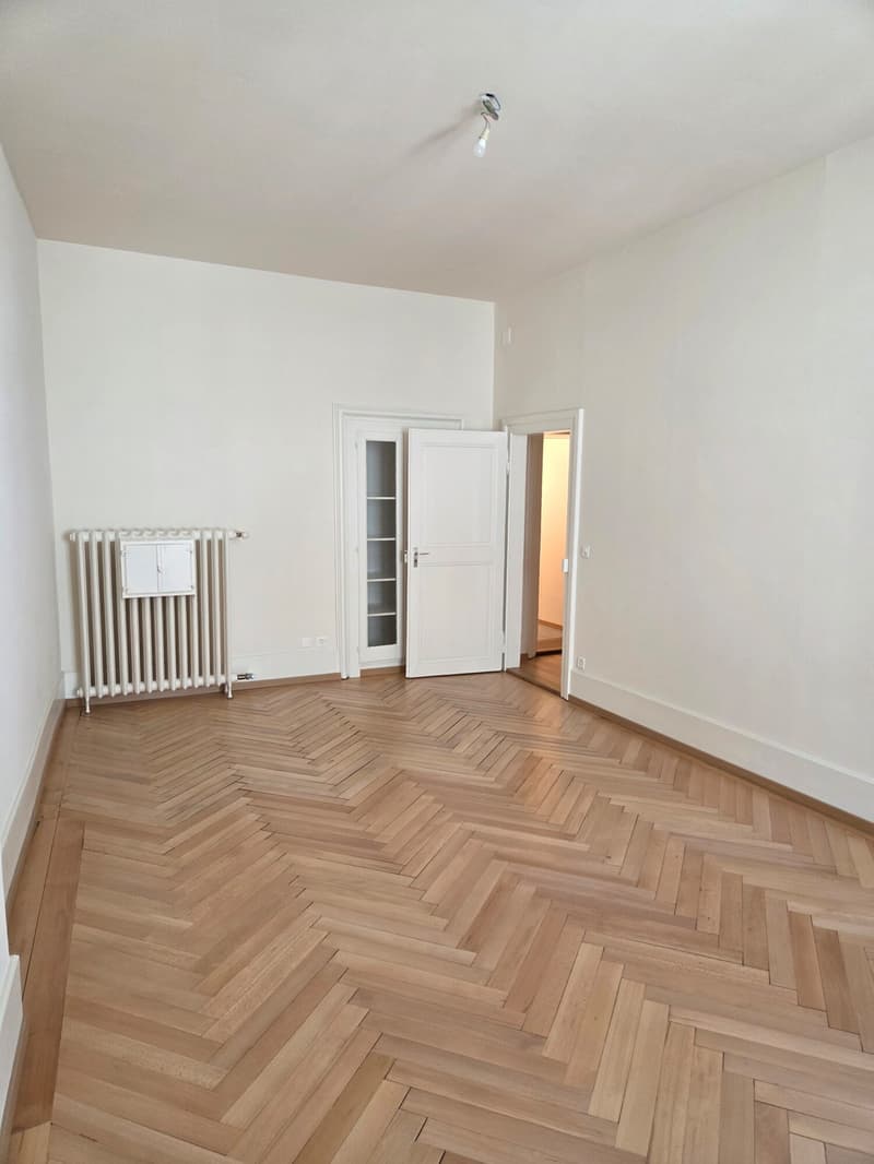 FRIBOURG - RUE DE LAUSANNE 34 - PRÄCHTIGES 5.5 ZIMMER RENOVIERTE WOHNUNG IM 2. STOCK (6)