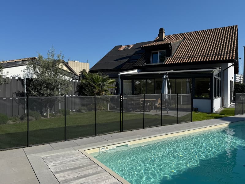 Villa familiare magnifica 6 locali con piscina (1)