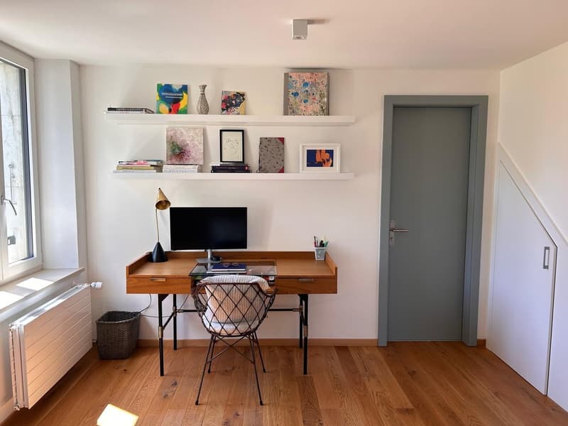 Beau triplex rénové (10)