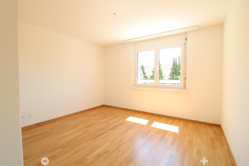 2.5- Zi-Attikawohnung grosser Terrasse / App. attique de 2,5 pièce (5)