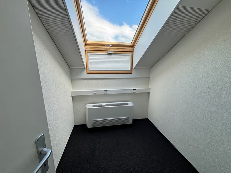 bureau_droite_3.jpg