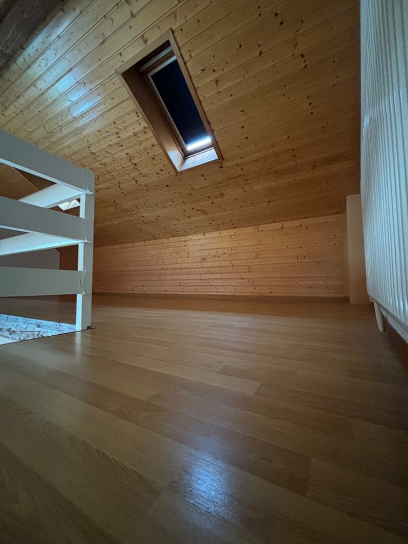 village_5_-_mezzanine.jpg