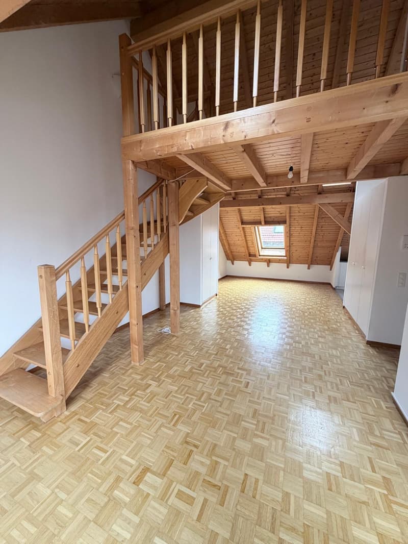 Charmant 3,5 pièces en attique avec mezzanine et terrasse (9)