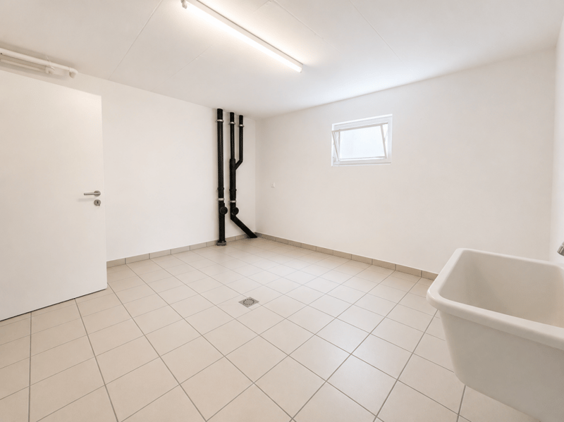 Local de 20 m2 à Givisiez (2)