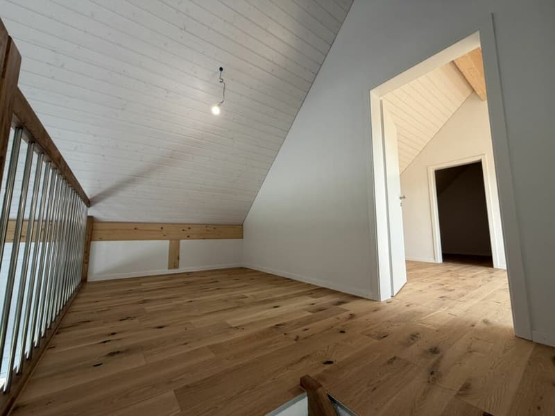 Erste Monatsmiete geschenkt ! 4,5-Zimmer-Duplexwohnung in Siselen (5)
