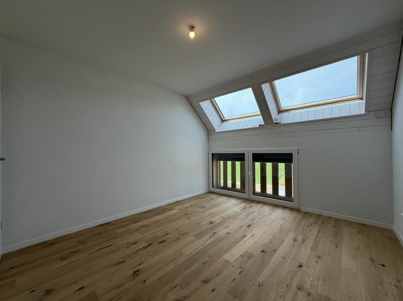 Erste Monatsmiete geschenkt ! 4,5-Zimmer-Duplexwohnung in Siselen (4)