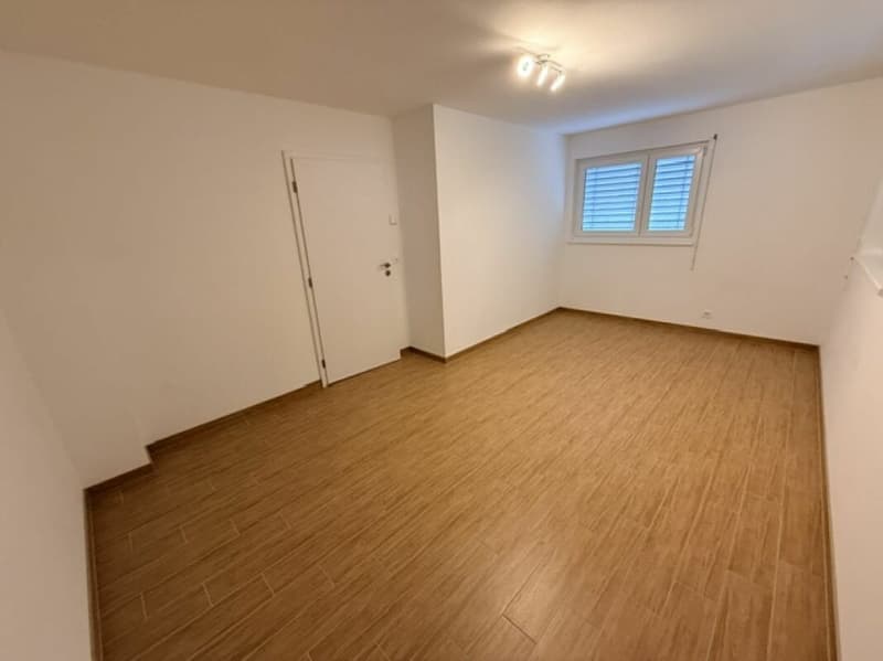 Appartement de 3 pièces au Rez à Villars-Burquin (3)