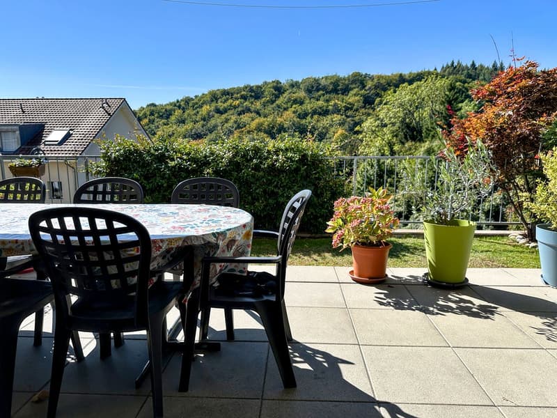 Schönes Familienapartment mit Balkon-Garten und freier Aussicht (11)