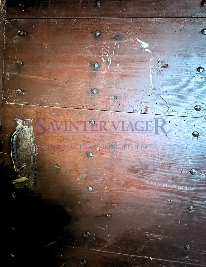 Portes en bois ancien / Türen aus altem Holz / Antique wooden doors