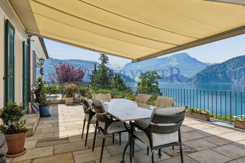 Bien d'exception/vue lac. Kastanienbaum-Suisse. Viager. (1)
